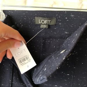 Loft stretchy Navy pants!